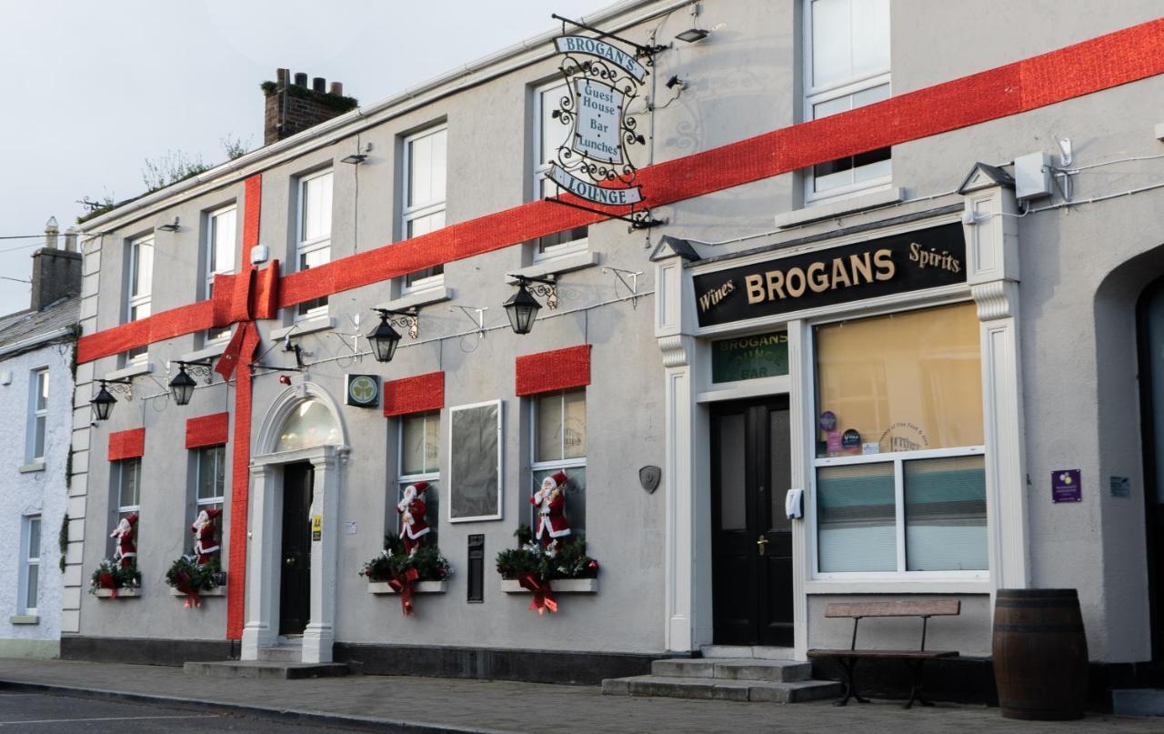 Brogans Bar & Hotel تريم المظهر الخارجي الصورة